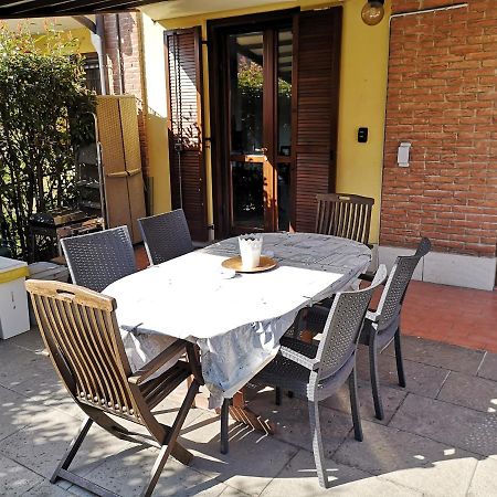 Suite Travel Home Modena Bagian luar foto
